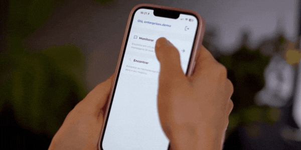 Painel de monitoramento de chat da Effecti em uso